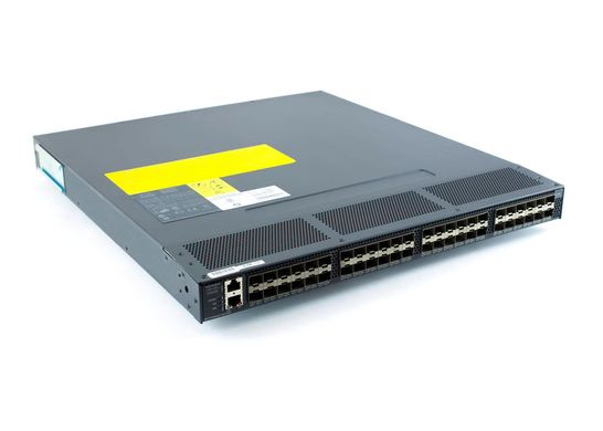 Комутатор CISCO MDS 9148 base with 16 active ports